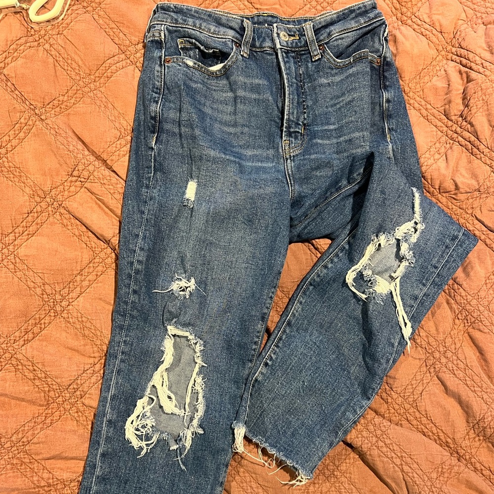 Old Navy Women's Straight Leg Distressed Blue Jeans